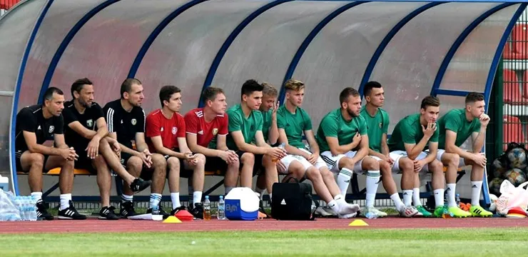 Koniec kontraktów szansą dla młodych? (WIDEO) 