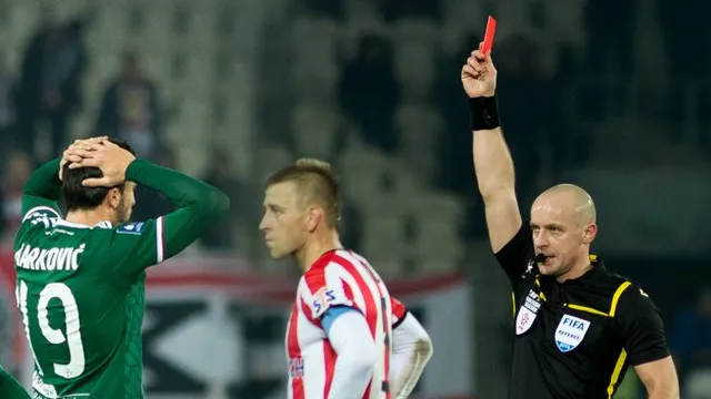 Czerwone kartki nie pomagają w karierze w Śląsku