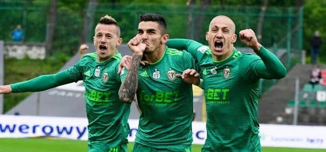 Śląsk lepszy od Hajduka