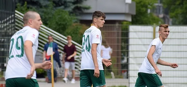 Kolejni juniorzy z kontraktami!