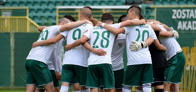 Ostre strzelanie juniorów młodszych