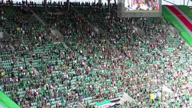 Koleją taniej na mecz