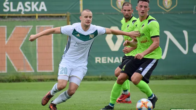 Mecz przyjaźni rezerw. Pozostać na fotelu lidera