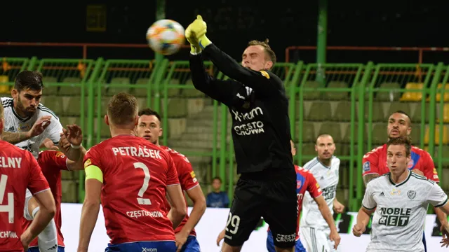 Bramkarz Rakowa: Mamy nadzieję, że jako pierwsi w 2020 roku wygramy na stadionie Śląska