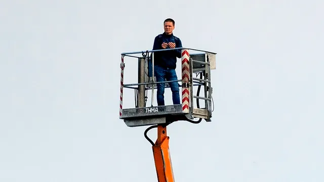 Kibic na podnośniku: To był manifest przeciwko zamkniętym stadionom