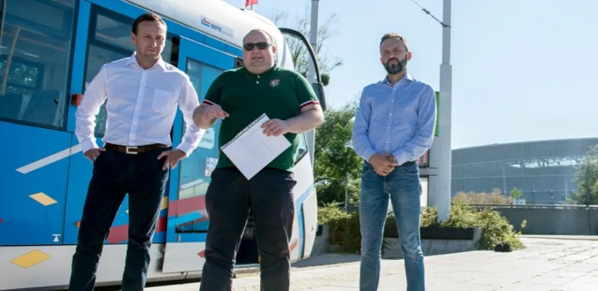 Hej Śląsk na przystankach (WIDEO i FOTO)