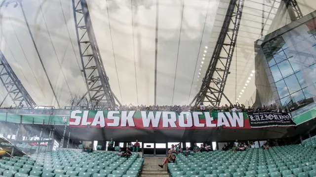 Wyjazd do Warszawy - trwają zapisy