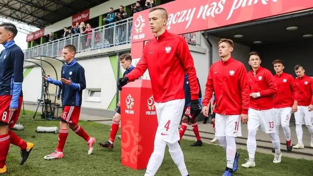 Trener U-19 o Bejgerze: ''Czasami przypomina de Ligta''