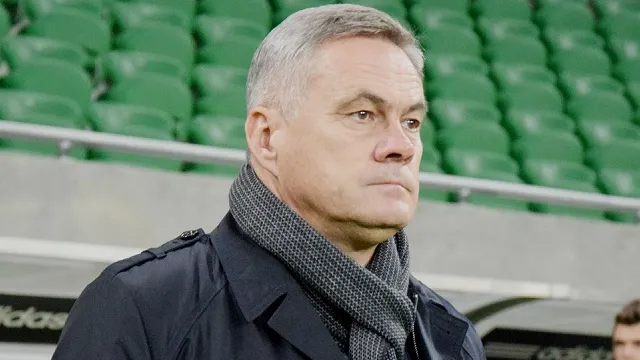 Zieliński: Spotkają się dwa zranione zespoły