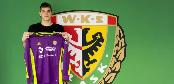 TRANSFERY: Oskar Mielcarz bramkarzem Śląska II
