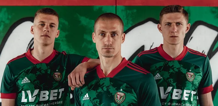 Nowe szaty i sponsor Śląska!