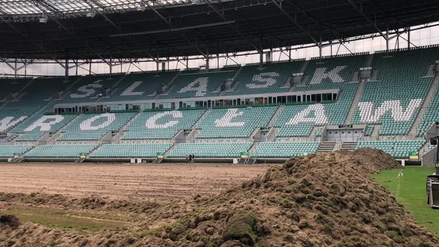 Nowy sezon na nowej murawie