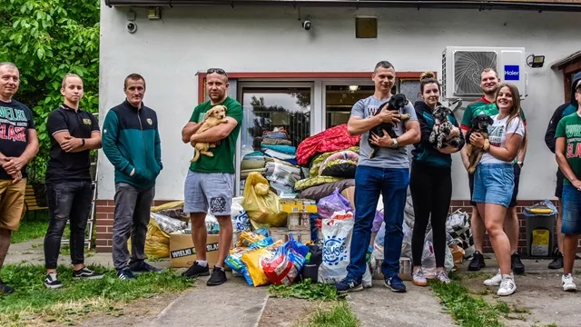 Wielki Śląsk z okazji Dnia Psa pomaga zwierzakom z ''Ratujówki''