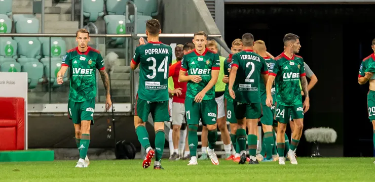 Pechowy remis po zVARiowanym meczu (RELACJA)