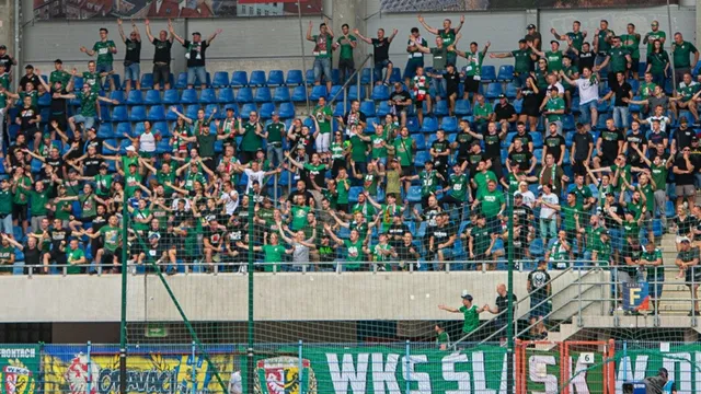 WIDEO: Doping kibiców Śląska w Gliwicach