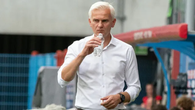 Magiera: Piłkarze muszą uwierzyć, że można wygrać na Legii