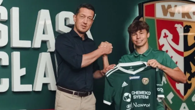 TRANSFERY: Utalentowany pomocnik wzmacnia akademię