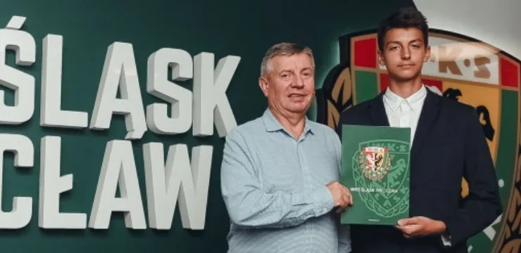 Kolejny młody piłkarz na dłużej w Śląsku