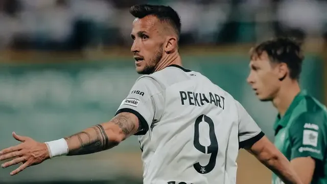 Gwiazda Legii pod lupą eksperta: Tomas Pekhart