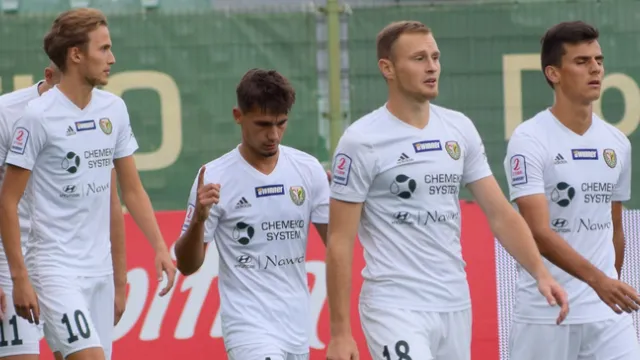 REZERWY: Kolejny nieudany debiut