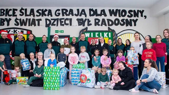 Kibice Śląska wręczyli prezenty marzeń