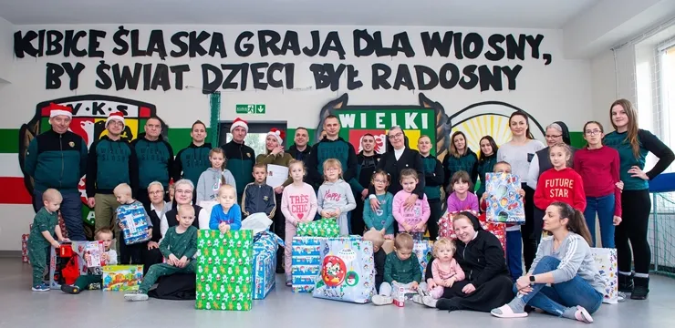 Kibice Śląska wręczyli prezenty marzeń