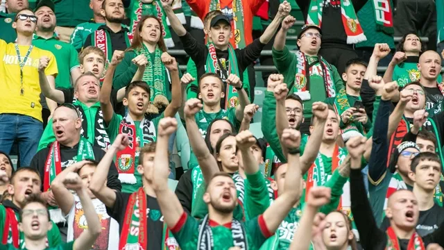 KIBICE: Doping kibiców Śląska w meczu z Jagiellonią (WIDEO)
