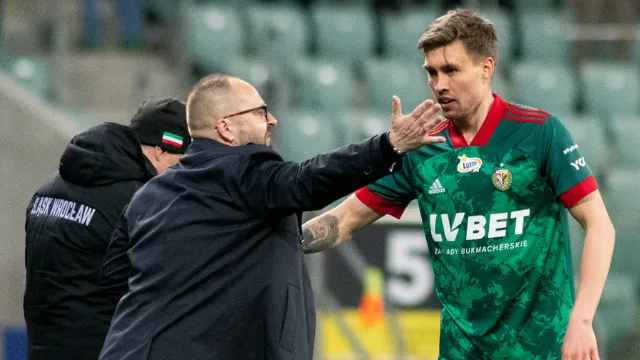 Asysta i samobójczy gol Gretarssona w kadrze