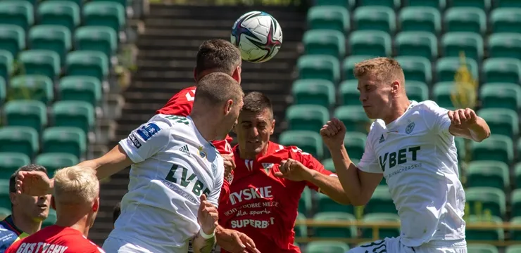 Śląsk - GKS Tychy 1:2. Wyjątkowa gościnność wrocławian (RELACJA)