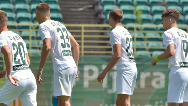 WIDEO: Skrót meczu Radunia Stężyca 3:3 Śląsk II Wrocław