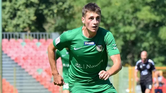 Śląsk II - Znicz 1:3. Wypuszczona przewaga (RELACJA)