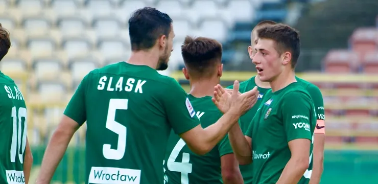 Kotwica - Śląsk II 1:1. Remis z liderem, ale zimowanie na dnie (RELACJA)