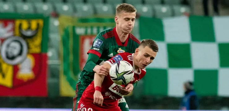 Gwiazda Piasta pod lupą eksperta: Damian Kądzior