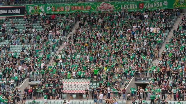 KIBICE: Doping fanów Śląska i Lechii (WIDEO)