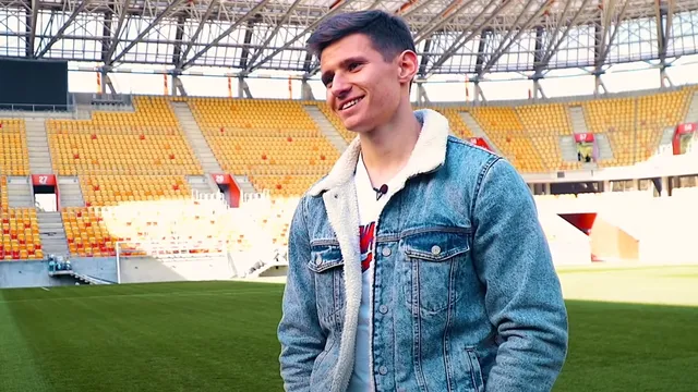 Patryk Klimala trenuje we Wrocławiu