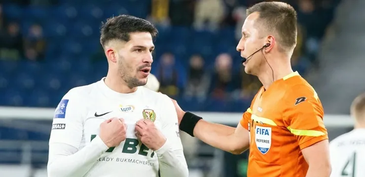 Trener w niego wierzy. Czas na ruch Quintany 