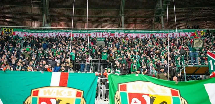 Frekwencja na Śląsku. Dziesięć i pół tysiąca zdartych gardeł nie pomogło