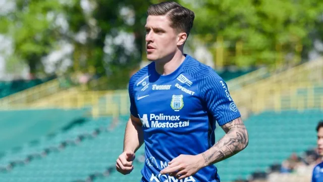 WYPOŻYCZENI: Maćkowiak wraca do gry