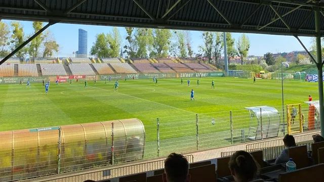 Śląsk II - Stomil 0:3. Porażka na własne życzenie (RELACJA)
