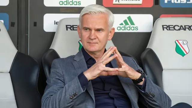 TRANSFERY: Piłkarze z wygasającymi kontraktami. Kogo potrzebuje Jacek Magiera?
