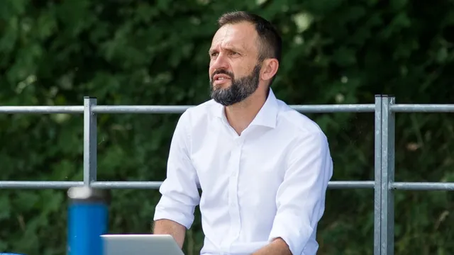 Waśniewski: Problemów trzeba szukać w pionie sportowym