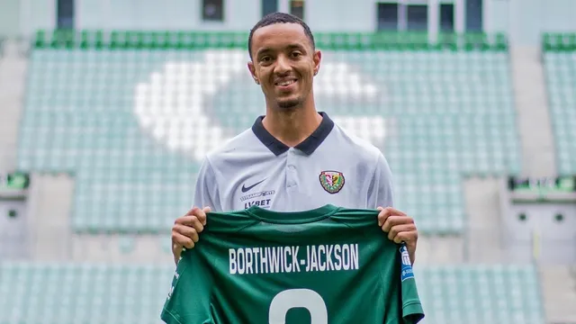 OFICJALNIE: Cameron Borthwick-Jackson na wypożyczeniu w Szkocji