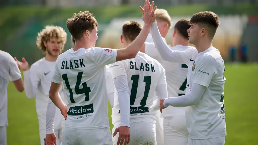 REZERWY: Lechia pewnie pokonana, awans wciąż w zasięgu ręki