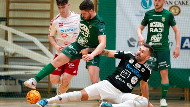 FUTSAL: Porażka z liderem