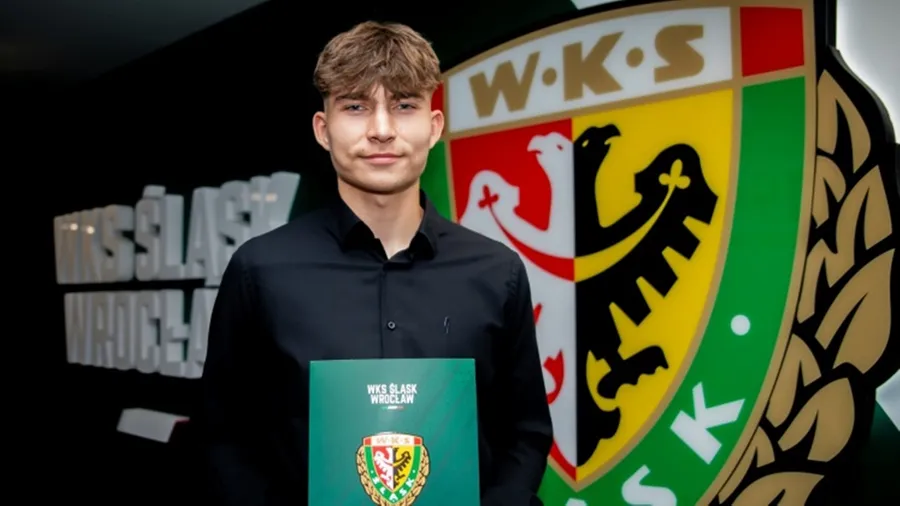 Młody snajper z kontraktem