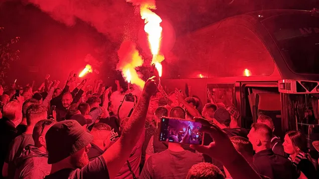 Gorące powitanie piłkarzy Śląska