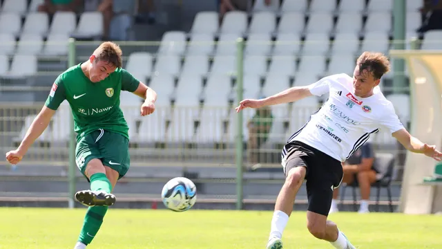 REZERWY: Wymęczony remis po pięknym golu (RELACJA)