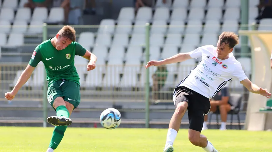 REZERWY: Wymęczony remis po pięknym golu (RELACJA) 