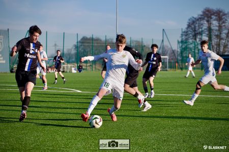 Sparing: Śląsk II Wrocław 8:0 AKS SMS Łódź