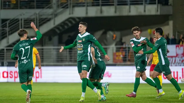 Świetni napastnicy, słabi skrzydłowi - podsumowanie letnich transferów